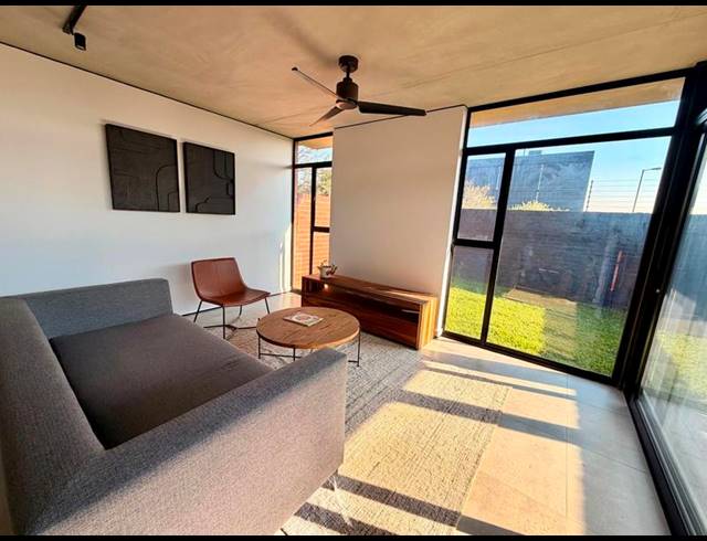 3 BEDROOM TOWNHOUSE FOR SALE IN OLYMPUS AH